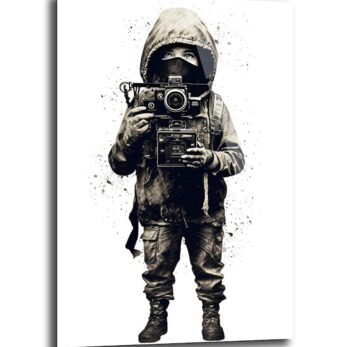 Sokak Sanatının Ruhundan: Gizemli Fotoğrafçı Cam Tablo - Glazella