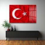 Şanlı Türk Bayrağı: Parlak Temperli Cam Tablo - Vatansever Duvar Dekorasyonu Duvar Dekoru cam tablo, duvar sanatı, modern dekorasyon, soyut sanat, cam sanat eserleri, iç mekan dekorasyonu, ofis dekorasyonu, ev dekorasyonu, restoran dekorasyonu, cafe dekorasyonu, cam baskı, UV baskı, estetik duvar sanatı