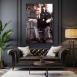 Atatürk'ün Zamansız Duruşu: Asil Ruh Cam Tablo Duvar Dekoru cam tablo, duvar sanatı, modern dekorasyon, soyut sanat, cam sanat eserleri, iç mekan dekorasyonu, ofis dekorasyonu, ev dekorasyonu, restoran dekorasyonu, cafe dekorasyonu, cam baskı, UV baskı, estetik duvar sanatı