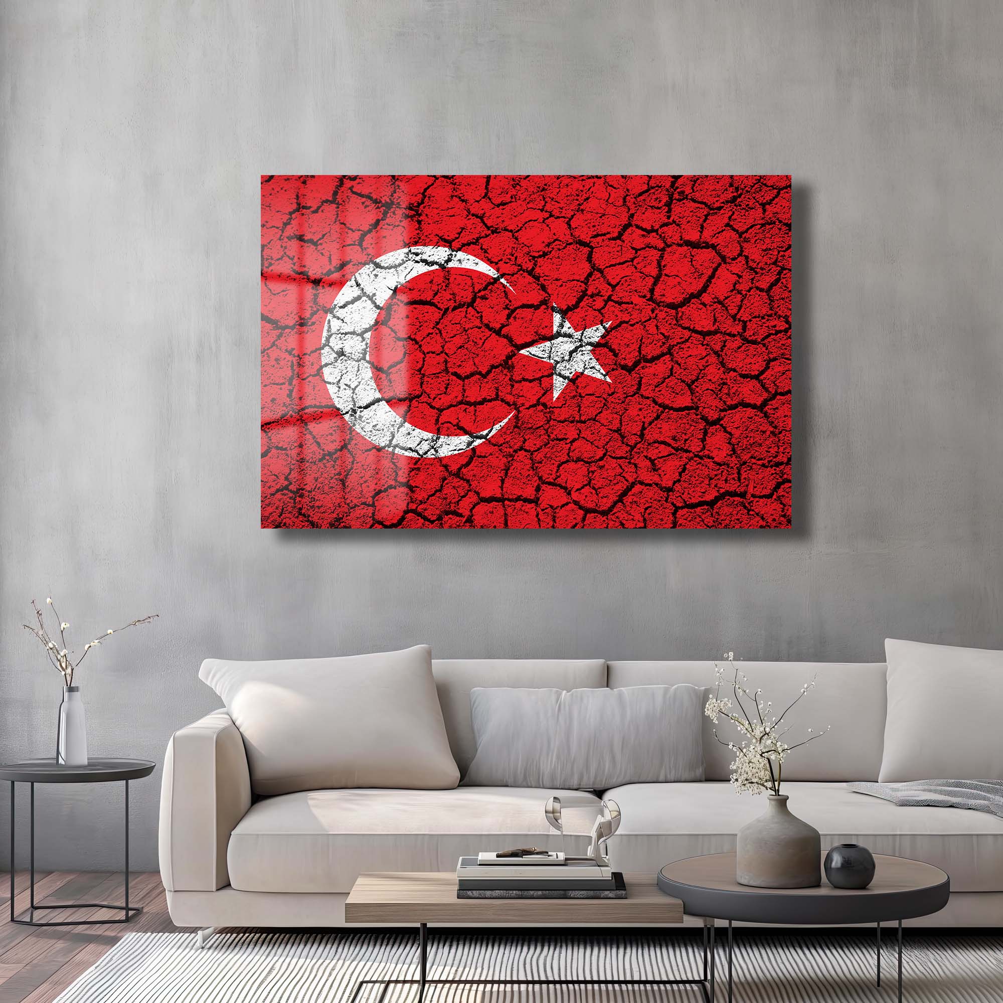 Gurur ve Direniş: Çatlak Efektli Türk Bayrağı Cam Tablo Duvar Dekoru cam tablo, duvar sanatı, modern dekorasyon, soyut sanat, cam sanat eserleri, iç mekan dekorasyonu, ofis dekorasyonu, ev dekorasyonu, restoran dekorasyonu, cafe dekorasyonu, cam baskı, UV baskı, estetik duvar sanatı