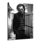 Joker'in Gölgesi: Dramatik Monokrom Cam Tablo - Glazella