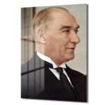 Ulu Önder Atatürk'ün Zamansız Bakışı: Temperli Cam Tablo Duvar Dekoru cam tablo, duvar sanatı, modern dekorasyon, soyut sanat, cam sanat eserleri, iç mekan dekorasyonu, ofis dekorasyonu, ev dekorasyonu, restoran dekorasyonu, cafe dekorasyonu, cam baskı, UV baskı, estetik duvar sanatı