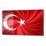 Ay Yıldızın İhtişamı: Dinamik Türk Bayrağı Cam Tablo Duvar Dekoru cam tablo, duvar sanatı, modern dekorasyon, soyut sanat, cam sanat eserleri, iç mekan dekorasyonu, ofis dekorasyonu, ev dekorasyonu, restoran dekorasyonu, cafe dekorasyonu, cam baskı, UV baskı, estetik duvar sanatı