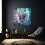 Ethereal Kanatlar ve Mor Çiçekler: Sanatsal Temperli Cam Tablo Duvar Dekoru cam tablo, duvar sanatı, modern dekorasyon, soyut sanat, cam sanat eserleri, iç mekan dekorasyonu, ofis dekorasyonu, ev dekorasyonu, restoran dekorasyonu, cafe dekorasyonu, cam baskı, UV baskı, estetik duvar sanatı