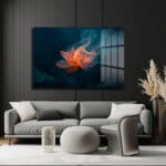 Alev Lotus: Mistisizm ve Zarafetin Buluştuğu Modern Cam Tablo Duvar Dekoru Alev Lotus: Mistisizm ve Zarafetin Buluştuğu Modern Cam Tablo Dekoratif Cam Tablo