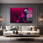 Joker'in Gizemli Dünyası: Pembe Şehirde Modern Temperli Cam Tablo Duvar Dekoru Joker'in Gizemli Dünyası: Pembe Şehirde Modern Temperli Cam Tablo Dekoratif Cam Tablo