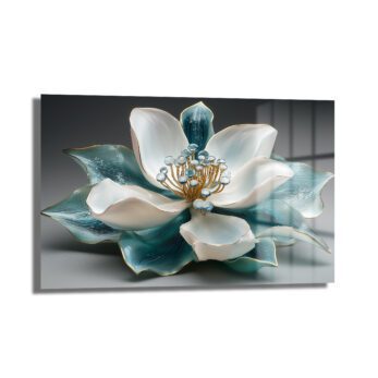 Aqua Lotus Zarafeti: Altın Detaylı Modern Cam Tablo, beyaz ve turkuaz tonlarında, altın çizgilerle süslenmiş lotus çiçeği motifine sahip, ortasında pırıltılı açık mavi taş detayı bulunan, modern ve zarif bir temperli cam duvar tablosu.