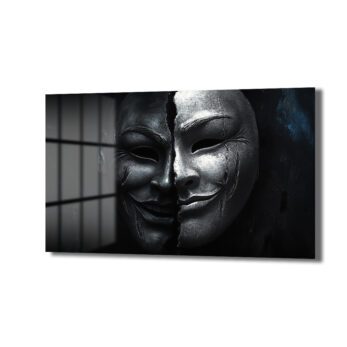 İkilemin Yüzü: Modern Sanat Temalı Kırık Maske Cam Tablo - Glazella İkilemin Yüzü: Modern Sanat Temalı Kırık Maske Cam Tablo - Glazella