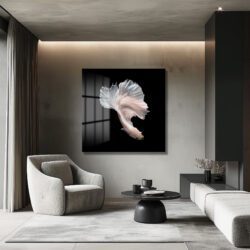 Zarif Betta Balığı Cam Tablo - Sanatsal Su Altı Dansı Duvar Dekoru Zarif Betta Balığı Cam Tablo - Sanatsal Su Altı Dansı Dekoratif Cam Tablo