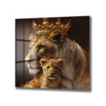 Taçlı Aslan Anne ve Yavrusu Regal Cam Tablo Duvar Dekoru Taçlı Aslan Anne ve Yavrusu Regal Cam Tablo Dekoratif Cam Tablo