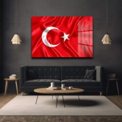 Gurur Veren Dalgalanış: Türk Bayrağı Temalı Temperli Cam Tablo Duvar Dekoru Gurur Veren Dalgalanış: Türk Bayrağı Temalı Temperli Cam Tablo Dekoratif Cam Tablo