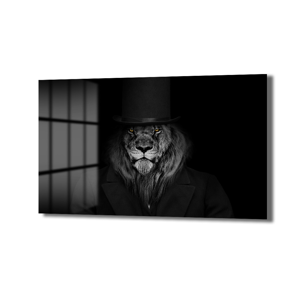 Asil Centilmen: Şapkalı Aslan Portresi Dekoratif Cam Tablo Duvar Dekoru Asil Centilmen: Şapkalı Aslan Portresi Dekoratif Cam Tablo - Görsel 6