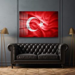 Türk Bayrağı Cam Tablo: Tarihin ve Gururun Duvarınızdaki Yansıması Dekoratif Cam Tablo