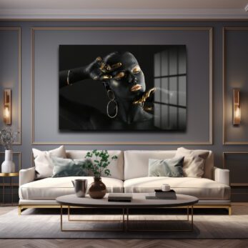 Altın Dokunuşlu Siyahın Asaleti: Modern Sanat Cam Tablo - Glazella Altın Dokunuşlu Siyahın Asaleti: Modern Sanat Cam Tablo - Glazella