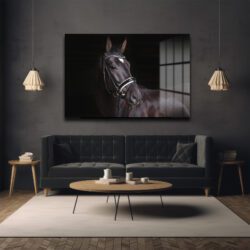 Asil Ruh: Siyah At Figürlü Modern Cam Tablo Duvar Dekoru Asil Ruh: Siyah At Figürlü Modern Cam Tablo Dekoratif Cam Tablo
