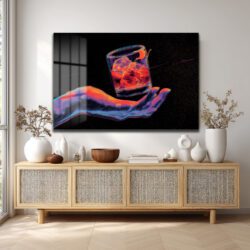 Neon Ritüel: Dijital El ve Kokteyl Temalı Modern Cam Tablo Duvar Dekoru Neon Ritüel: Dijital El ve Kokteyl Temalı Modern Cam Tablo