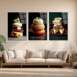 Gourmet Peynir Şöleni Cam Tablo Seti - Mutfak ve Salon Dekorasyonu Üçlü Set Duvar Dekoru Gourmet Peynir Şöleni Cam Tablo Seti - Mutfak ve Salon Dekorasyonu Üçlü Set
