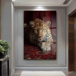 Gizemli Bakış: Asil Leopar Desenli Temperli Cam Tablo Duvar Dekoru Gizemli Bakış: Asil Leopar Desenli Temperli Cam Tablo