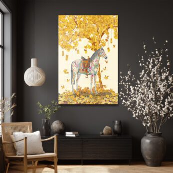 Altın Yapraklı Ginkgo ve Desenli At: Lüks Dekoratif Cam Tablo - Glazella Altın Yapraklı Ginkgo ve Desenli At: Lüks Dekoratif Cam Tablo - Glazella