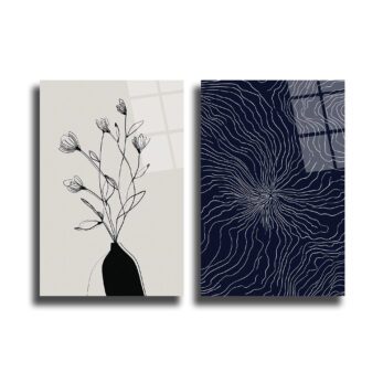 Anasayfa Duvar Dekoru Vazoda çizgisel siyah çiçek çizimi ve lacivert zeminde beyaz soyut dalgalı desenler içeren iki parçalı modern cam tablo seti.