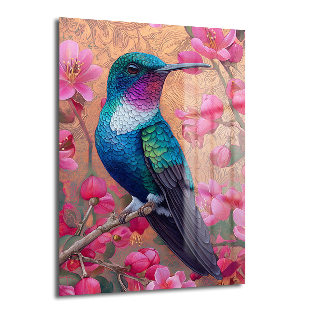 Canlı Kolibri ve Pembe Çiçekler Cam Tablo - Bahar Esintisi Duvar Dekoru Pembe çiçeklerle dolu bir dalda duran, parlak mavi, yeşil ve mor tonlarında tüylere sahip zarif bir kolibri kuşunun yakın çekim sanatsal çizimi.