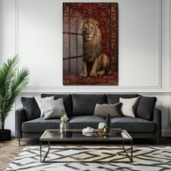 Aslan Kralın İhtişamı: Kırmızı Oryantal Halı Cam Tablo Duvar Dekoru Aslan Kralın İhtişamı: Kırmızı Oryantal Halı Cam Tablo