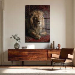 Regal Aslan Kırmızı Halı Cam Tablo - Royal İhtişam Duvar Dekoru Regal Aslan Kırmızı Halı Cam Tablo - Royal İhtişam
