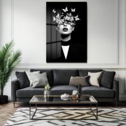 Gizemli Kelebek Kadın Modern Cam Tablo Duvar Dekoru Gizemli Kelebek Kadın Modern Cam Tablo