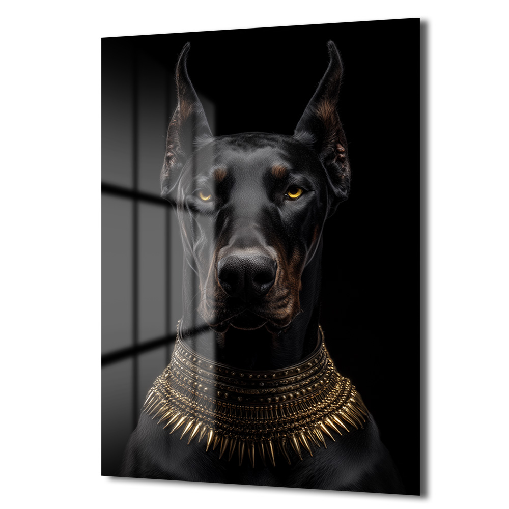 Asil Doberman Altın Yaka Cam Tablo - Güç ve Elegansın Simgesi Duvar Dekoru Asil Doberman Altın Yaka Cam Tablo - Güç ve Elegansın Simgesi