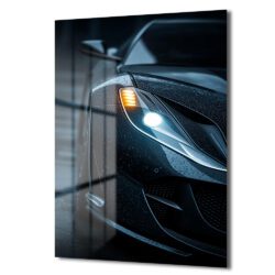 Dinamik Spor Araba Far Detaylı Modern Cam Tablo Duvar Dekoru Dinamik Spor Araba Far Detaylı Modern Cam Tablo
