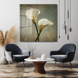 Kintsugi Calla Lily Cam Tablo: Altın Dokunuşlu Zarafet Duvar Dekoru Kintsugi Calla Lily Cam Tablo: Altın Dokunuşlu Zarafet
