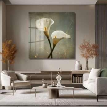 Kintsugi Calla Lily Cam Tablo: Altın Dokunuşlu Zarafet - Glazella Kintsugi Calla Lily Cam Tablo: Altın Dokunuşlu Zarafet - Glazella