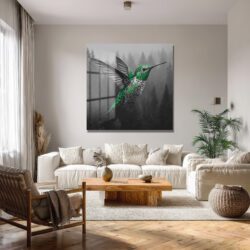 Yeşil Kolibri ve Sisli Orman Temalı Modern Cam Tablo Duvar Dekoru Yeşil Kolibri ve Sisli Orman Temalı Modern Cam Tablo