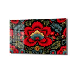 Siyah arka plan üzerinde büyük, canlı kırmızı bir çiçeğin ve etrafındaki teal-yeşil yaprakların bulunduğu, folk art tarzında detaylı ve geleneksel desenli cam tablo. Sarı ve küçük mavi çiçek detayları ile zenginleştirilmiştir.