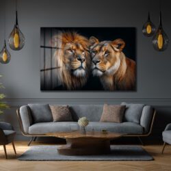Aslan ve Dişi Aslanın Asil Bakışları Cam Tablo Duvar Dekoru Aslan ve Dişi Aslanın Asil Bakışları Cam Tablo