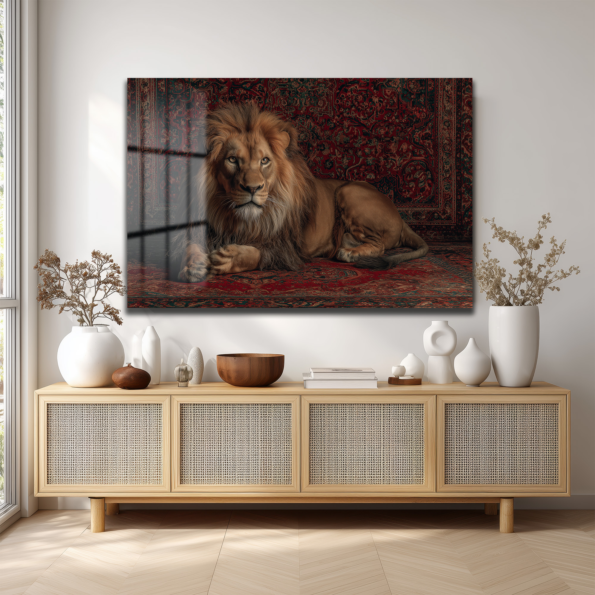 İhtişamlı Aslan ve Oryantal Halı Motifli Cam Tablo Duvar Dekoru İhtişamlı Aslan ve Oryantal Halı Motifli Cam Tablo