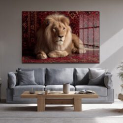 Asil Aslan Kırmızı Halı Üzerinde Lüks Cam Tablo Duvar Dekoru Asil Aslan Kırmızı Halı Üzerinde Lüks Cam Tablo