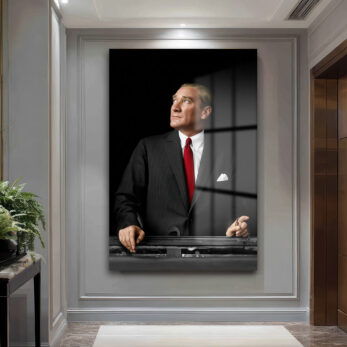 Atatürk'ün Vizyoner Bakışı Temalı Premium Cam Tablo - Glazella Atatürk'ün Vizyoner Bakışı Temalı Premium Cam Tablo - Glazella