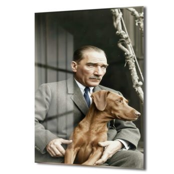 Atatürk ve Köpeği Foks Cam Tablo - Tarihe Saygı ve Sadakat
