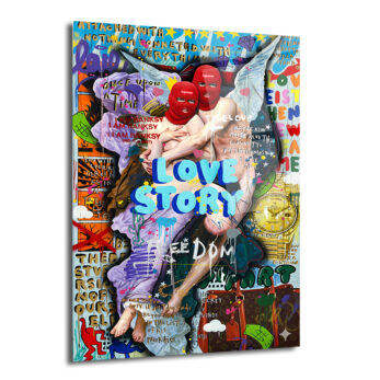 Kırmızı balaklava giyen iki figürün sarıldığı, 'LOVE STORY' yazılı, graffiti ve pop art öğeleriyle dolu canlı, modern bir cam tablo. Arka planda Banksy referansları, Louis Vuitton logoları ve sokak sanatı detayları bulunuyor.