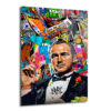 Efsanevi Baba Graffiti Pop Art Cam Tablo Duvar Dekoru Marlon Brando'nun Vito Corleone karakterini canlandırdığı, arkasında rengarenk graffiti, sokak sanatı öğeleri, dolar işaretleri, at figürü, taç ve boya sıçramaları bulunan, pop art tarzı cam tablo.