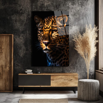 Leoparın Büyüleyici Bakışı Cam Tablo | Vahşi Doğa Sanatı - Glazella Leoparın Büyüleyici Bakışı Cam Tablo | Vahşi Doğa Sanatı - Glazella