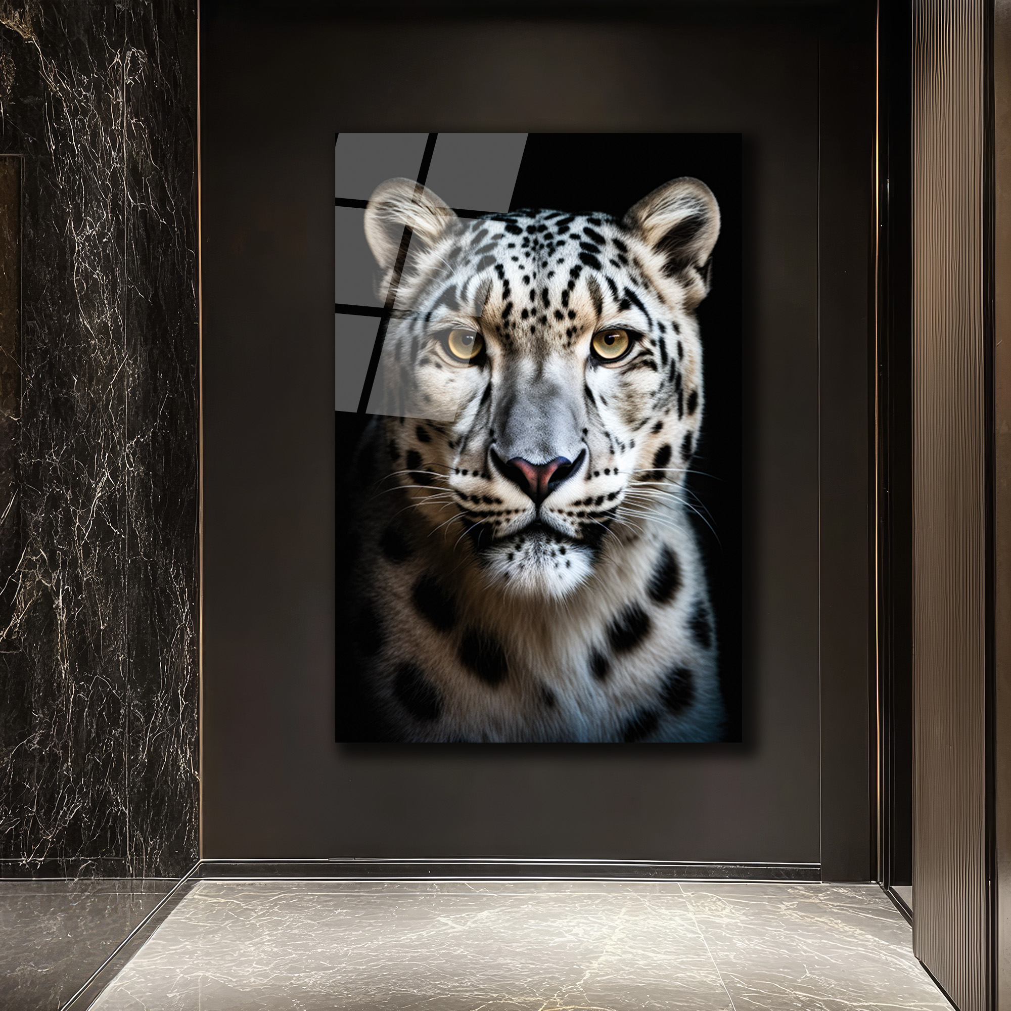 Asil Kar Leoparı Portresi Lüks Modern Cam Tablo - Glazella Asil Kar Leoparı Portresi Lüks Modern Cam Tablo - Glazella