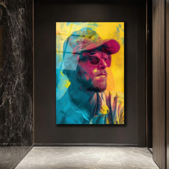 Neon Rüyası: Şapkalı Adam Portresi Modern Cam Tablo - Glazella