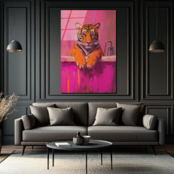 Banyodaki Kaplan Sanat Eseri: Pembe Tonlarda Cesur Cam Tablo - Glazella Banyodaki Kaplan Sanat Eseri: Pembe Tonlarda Cesur Cam Tablo - Glazella