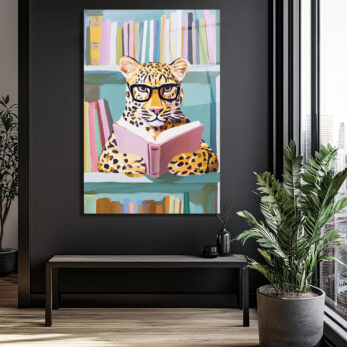 Kitap Okuyan Entelektüel Leopar Cam Tablo - Glazella Kitap Okuyan Entelektüel Leopar Cam Tablo - Glazella