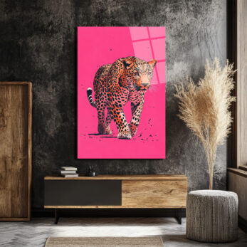 Vahşi Zarafet: Pembe Fonlu Leopar Cam Tablo - Glazella Vahşi Zarafet: Pembe Fonlu Leopar Cam Tablo - Glazella