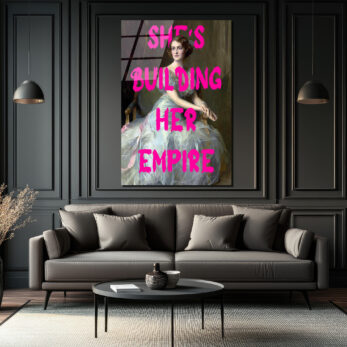 She's Building Her Empire Cam Tablo | Güçlü Kadın Sanatı - Glazella She's Building Her Empire Cam Tablo | Güçlü Kadın Sanatı - Glazella
