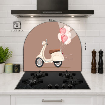 Romantik Scooter ve Kalpli Balonlar Ocak Arkası Koruyucu Cam - Glazella